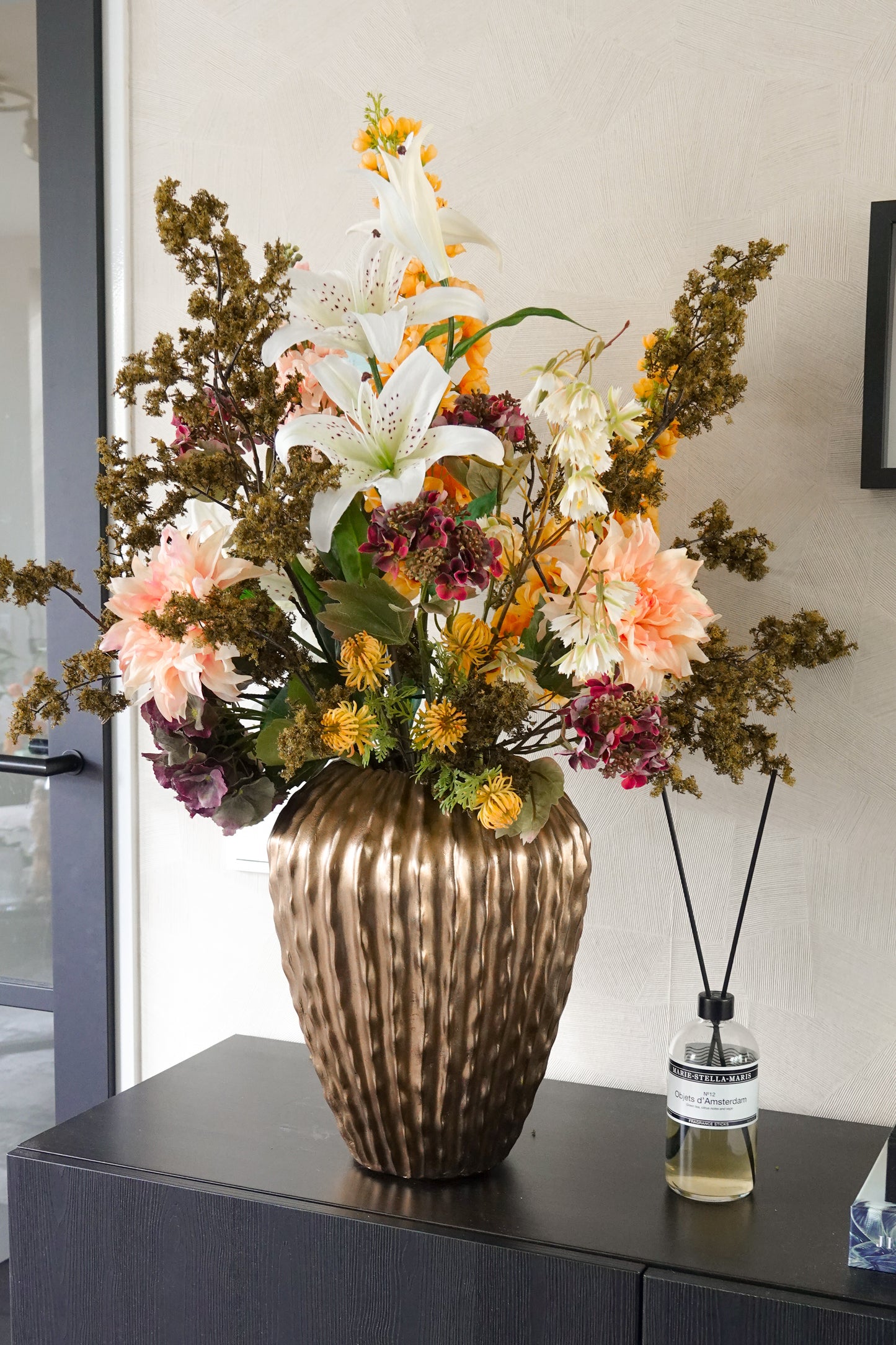 Zijden boeket Estelle in vaas Celine sfeerimpressie