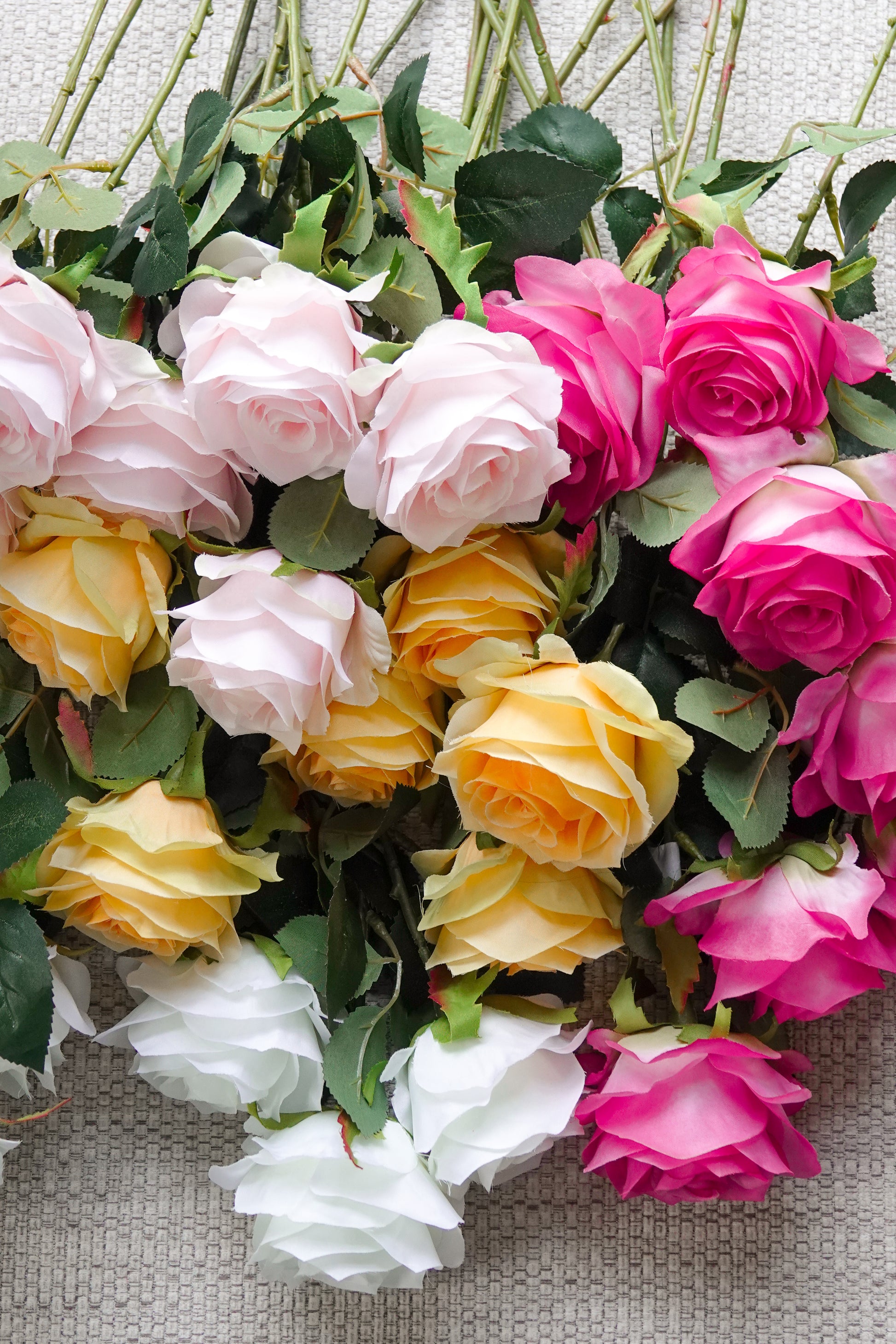 Rozen vier kleuren liggend sfeerbeeld