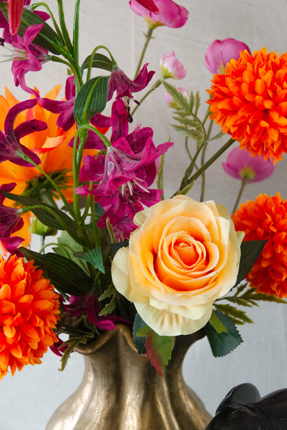 Set Steffie zijden boeket inclusief vaas sfeerimpressie