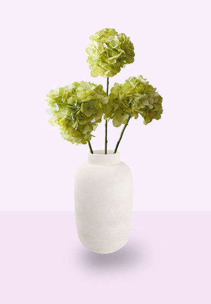 zijden hortensia groen in vaas Helene